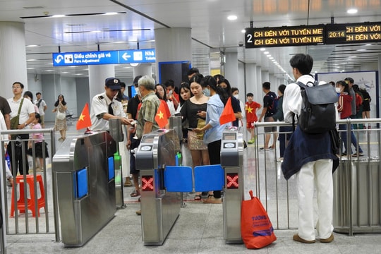 Metro TP.HCM miễn phí vé 30/4 và 1/5