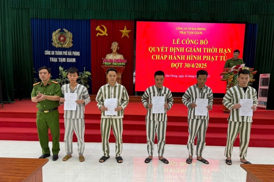 Hải Phòng: Công bố quyết định giảm án cho 47 phạm nhân dịp 30/4