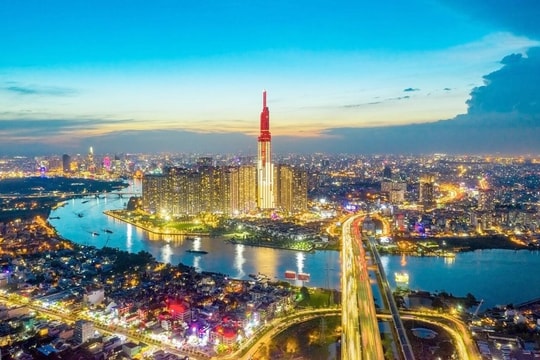 Kinh tế Việt Nam vươn mình mạnh mẽ sau 50 năm thống nhất non sông