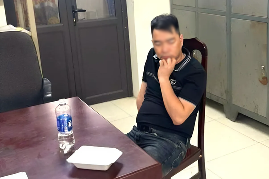 Khởi tố đối tượng tổ chức cho người khác xuất cảnh trái phép