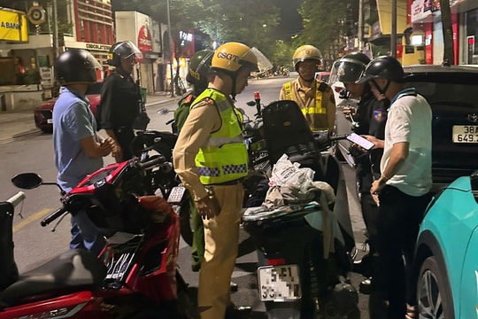 Ra quân phòng, chống đua xe và cổ vũ đua xe trái phép dịp lễ