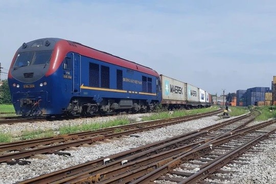 Thủ tướng yêu cầu đẩy nhanh tiến độ dự án đường sắt Lào Cai - Hà Nội - Hải Phòng