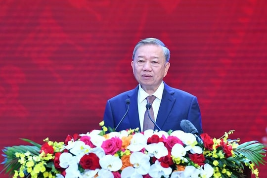 ĐỘT PHÁ THỂ CHẾ, PHÁP LUẬT ĐỂ ĐẤT NƯỚC VƯƠN MÌNH