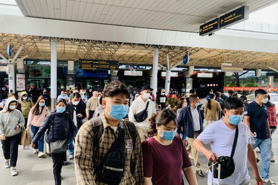 Cả nước đón hơn 2 triệu khách đi lại trong dịp nghỉ lễ 30/4