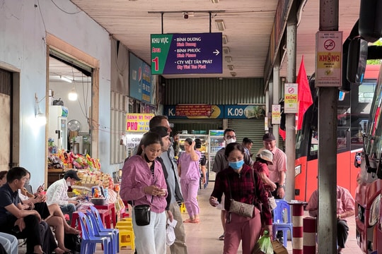 Bến xe, sân bay TP.HCM trong ngày cuối kỳ nghỉ lễ thông thoáng