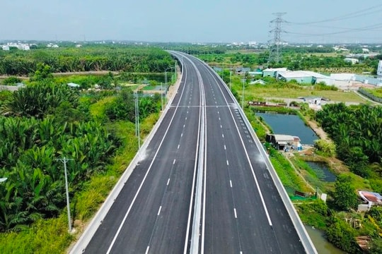Đề xuất sớm triển khai thu phí cao tốc Bến Lức - Long Thành