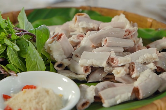 Lòng se điếu gây sốt: Món ăn hiếm hay chiêu trò đánh lừa vị giác?