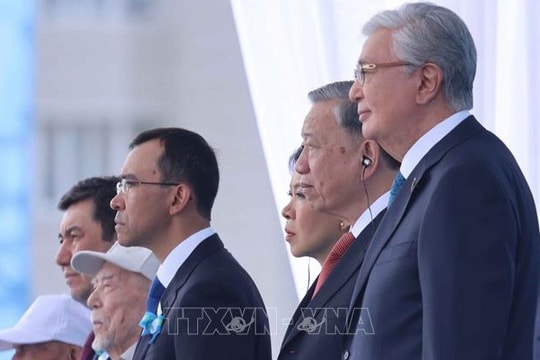 Tổng Bí thư Tô Lâm dự Lễ duyệt binh Kỷ niệm 80 năm Ngày Chiến thắng phát xít tại Kazakhstan