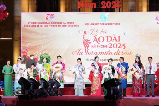 Rực rỡ Lễ hội Áo dài Hải Phòng năm 2025