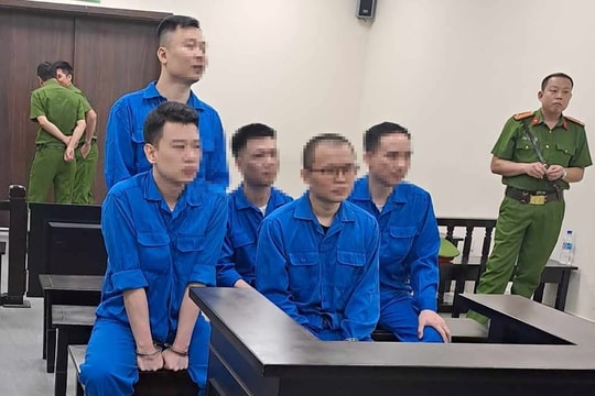 "Dắt nhau" vào tù vì lừa đảo chiếm đoạt tài sản