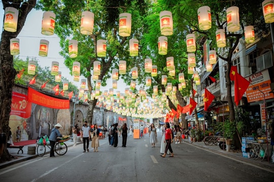 Những người trẻ viết tiếp bản sắc văn hóa dân tộc