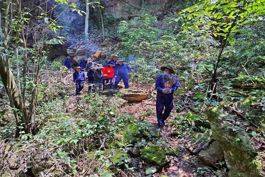 Nghệ An truy điệu 73 hài cốt liệt sĩ hy sinh tại Lào