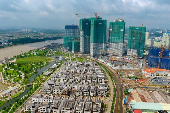 Chủ đầu tư bất động sản phía Nam đua nhau "bung hàng"