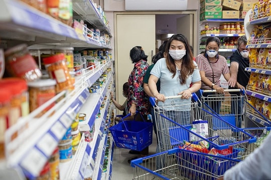 Thách thức kích cầu tiêu dùng giữa nhiều biến động thuế quan, xuất khẩu