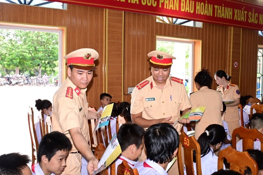 Hải Phòng: Tăng cường bảo đảm trật tự an toàn giao thông cho học sinh