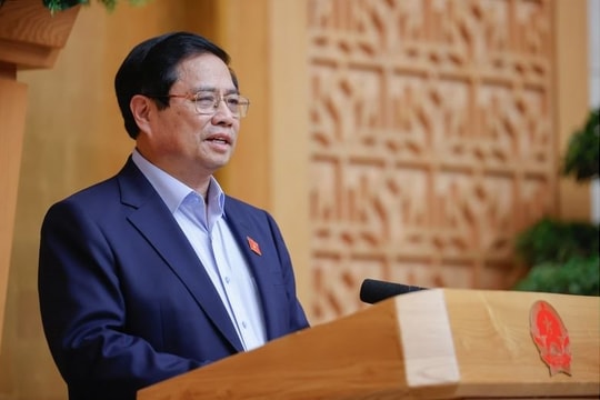 Thủ tướng: Khẩn trương bố trí đủ kinh phí, chi trả cho người nghỉ việc 'càng sớm càng tốt'