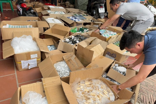 “Mục sở thị” xưởng sản xuất mỹ phẩm giả, bán cả trăm nghìn đơn qua Tiktok