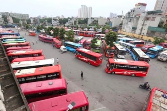 Xây dựng lộ trình điều chỉnh giá dịch vụ xe ra, vào bến đảm bảo ổn định