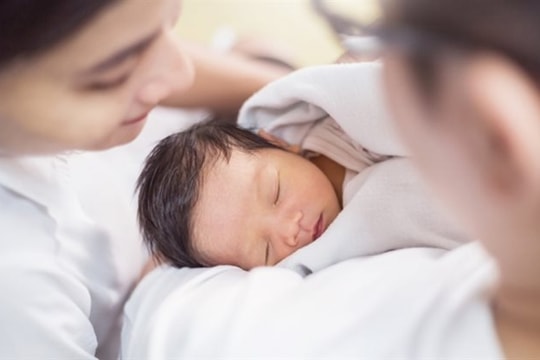 Chính sách mới ở TP.HCM: Sinh đủ hai con trước 35 tuổi, nhận ngay 3 triệu đồng