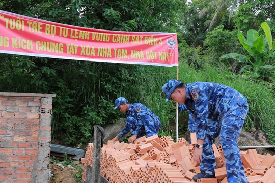BTL Vùng Cảnh sát biển 4 chung tay xóa nhà tạm, nhà dột nát
