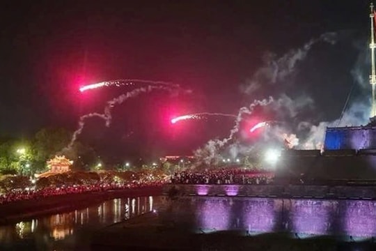 Hỏa pháo súng thần công bắn tại Kỳ Đài hết hạn sử dụng