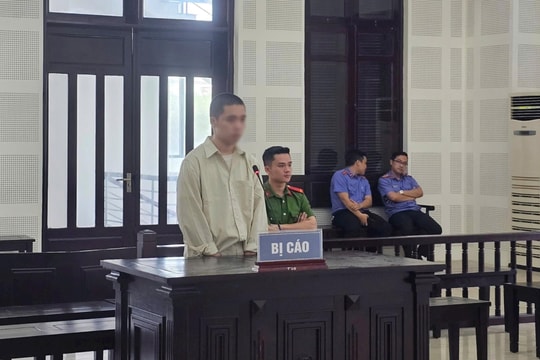 Giúp bạn bán ma túy vì nợ tiền mua điện thoại