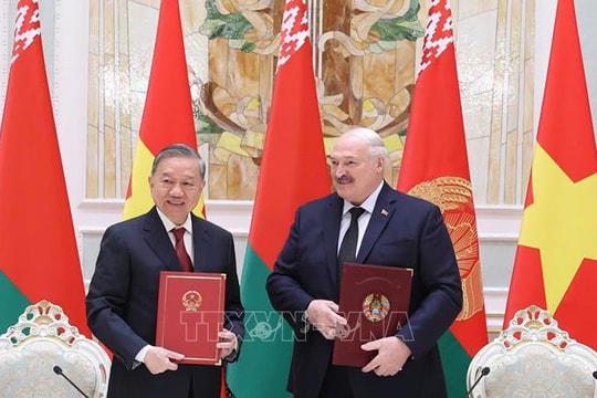 Tuyên bố chung về việc thiết lập quan hệ Đối tác Chiến lược Việt Nam-Belarus
