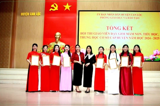 Trường Mầm non Hoa Hồng: Gặt hái nhiều thành tích tại Hội thi Giáo viên mầm non dạy giỏi