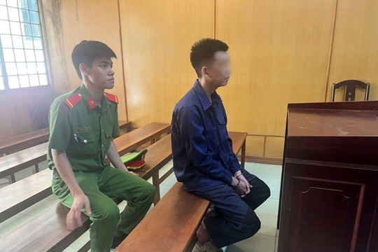 Bênh vợ, chồng rủ bạn đến chém 4 người trọng thương
