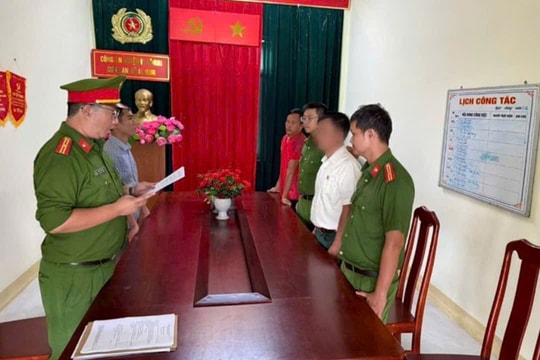 'Nổ' có mối quan hệ chạy án nhằm chiếm đoạt tiền