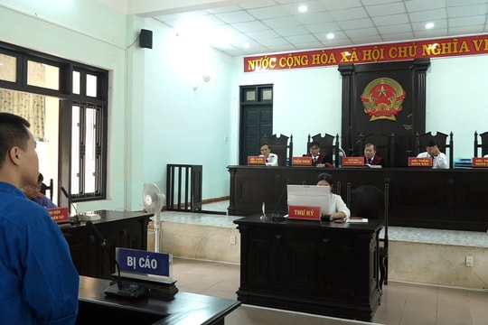 Lừa 'chạy án' chiếm đoạt 1,3 tỷ đồng