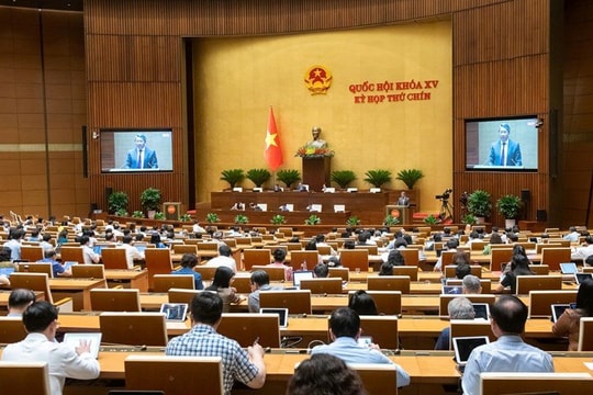 Tạo đột phá trong xây dựng và tổ chức thi hành pháp luật