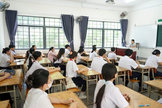 Chuyển đổi quyết liệt, không để giáo dục là điểm nghẽn