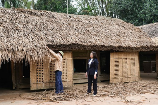 Giữ gìn mái tranh di tích – Bảo tồn hồn cốt văn hóa dân tộc