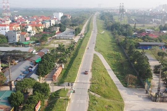 Hà Nội tăng cường bảo vệ 5 điểm đê xung yếu phòng, chống thiên tai