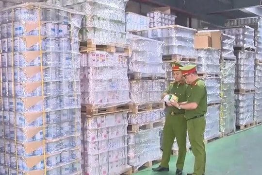 Thủ tướng yêu cầu lập chuyên án, xử lý nghiêm các hành vi buôn lậu, hàng giả