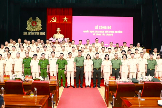 Tuyên Quang: 69 cán bộ Công an chủ động nghỉ hưu sớm để tinh gọn bộ máy