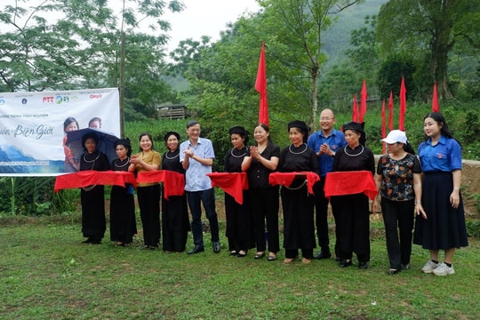 Hành trình Xuân Biên Giới 2025: Trao yêu thương – Gieo hy vọng nơi địa đầu