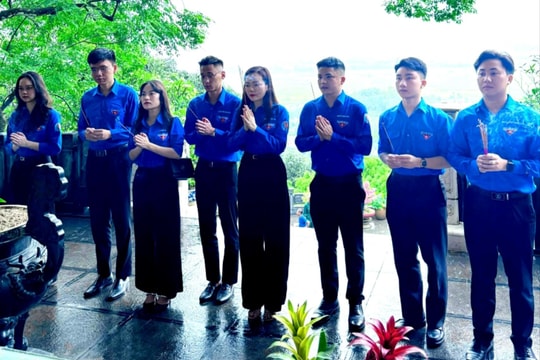 Tuổi trẻ Tòa án Hà Tĩnh “Dâng trọn nghĩa tình về quê Bác”