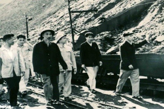 Quảng Ninh tự hào vì được Bác đặt tên và 9 lần về thăm