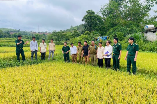 Thắm tình hữu nghị nơi biên giới Việt – Lào