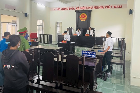 Lĩnh án tù vì giao cấu với bạn gái "nhí"