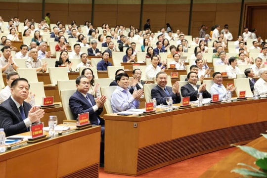 Chỉ đạo, điều hành của Chính phủ, Thủ tướng Chính phủ ngày 18/5/2025