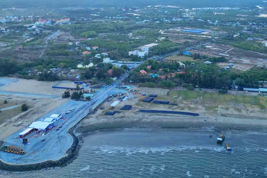 BĐS Cần Giờ: Cú hích từ siêu cảng và đại đô thị lấn biển