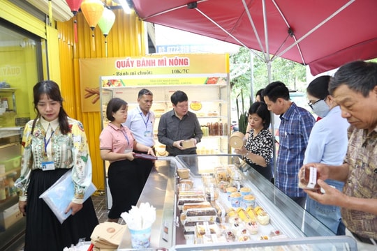 Quảng Ninh: 322 tổ chức, cá nhân vi phạm an toàn thực phẩm bị xử phạt