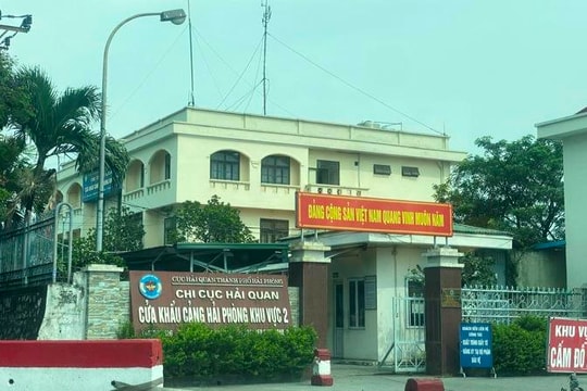 Truy tố 14 cán bộ hải quan Hải Phòng vì nhận hối lộ