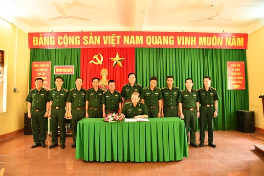 Trung tướng Nguyễn Anh Tuấn thăm và làm việc với Bộ đội Biên phòng tỉnh Đắk Lắk