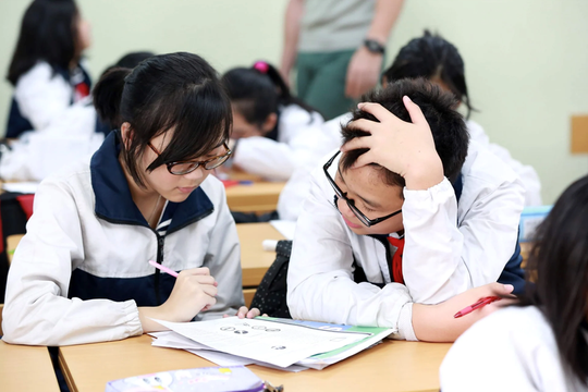 Giáo viên có được dạy thêm trong thời gian nghỉ hè?