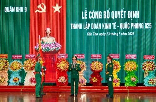 Quân khu 9 công bố quyết định thành lập Đoàn Kinh tế - Quốc phòng 925