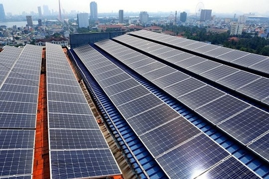 Điện mặt trời mái nhà khu công nghiệp triển khai còn chậm